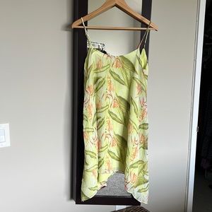 BCBG Flora Low back pleated shark bite summer dress size small